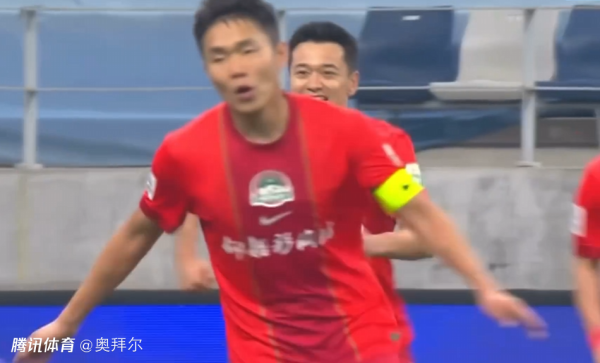 上海股票配资网站 世界波！王上源一脚穿透5人，破657天中超球荒，河南3场首球